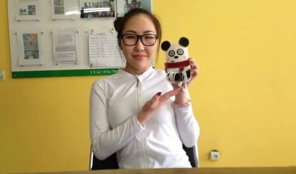 Au-Pair Ichko aus der Mongolei hat auch gebastelt.